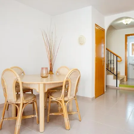 בית נופש House Moncofa Moncófar