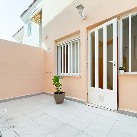 House Moncofa בית נופש *